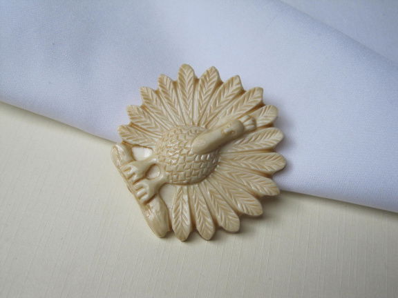 Broche kunststof pauw paradijs vogel 4.9x4.7 cm - Afbeelding 3