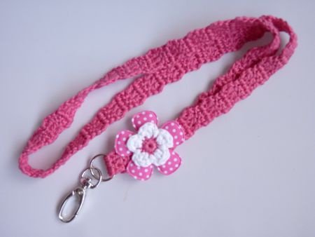 ** Gehaakt keycord polkadot (donkerroze) - 0