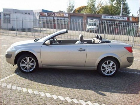 Renault Mégane Cabrio - 1.9dci privilege comfort cabriolet - 1