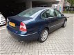 Volkswagen Passat - 4.0 W8 4Motion - 1 - Thumbnail