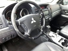 Mitsubishi Pajero - 3.2 DI-D INSTYLE AUT LEDER NAVI CRUISE LM VELG GRIJS KENTEKEN GARANTIE E 12495 E