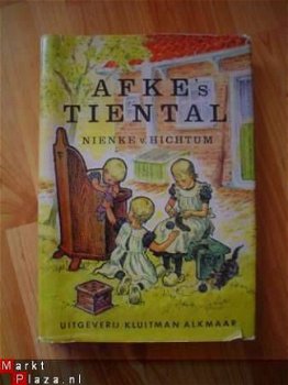 Afke's tiental door Nienke van Hichtum - 1