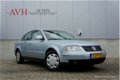 Volkswagen Passat - 2.0 comfort - 1 - Thumbnail