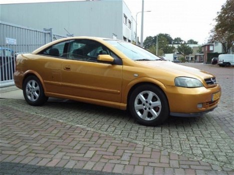 Opel Astra Coupé - 1.8-16V - 1