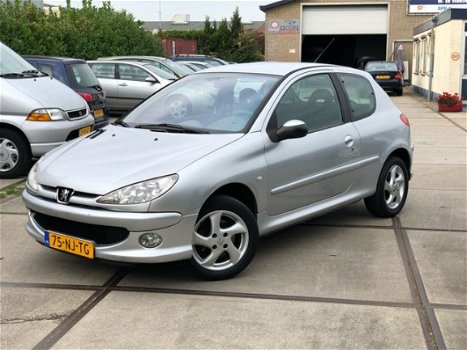 Peugeot 206 - Clima/Elek.ramen/Nieuwe APK/1.6-16V Quiksilver - 1