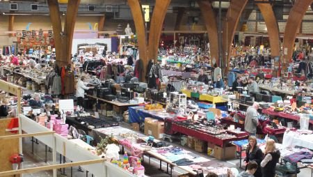 Vrije Markt Brunssum standplaats incl. tafel (3x1meter) - 2