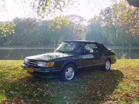 Saab 900 - 1