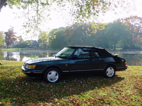 Saab 900 - 1