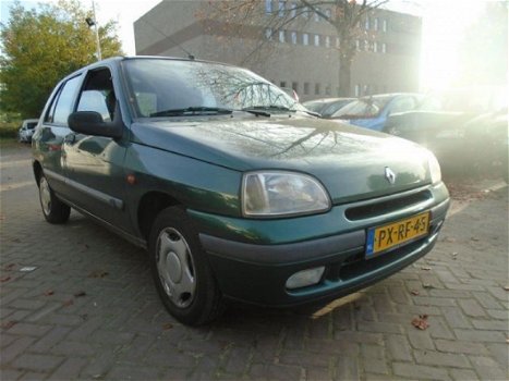 Renault Clio - 1.2 mexx apk 22-10-2018 133 dkm - 1