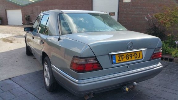 Mercedes-Benz E-klasse - E 300 DIESEL BJ 1990 INRUIL MOGELIJK - 1