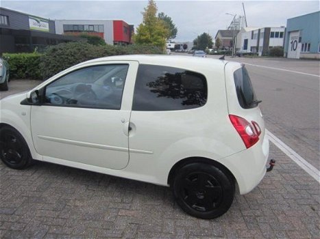 Renault Twingo - 1.2 16V Collection 64282km nap airco - 1