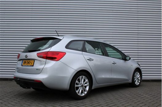 Kia Cee'd - 1.6 GDI FIRST EDITION | Navi | Cruise | Airco | Bluetooth | LM velgen | - 1