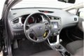 Kia Cee'd - 1.6 GDI FIRST EDITION | Navi | LM velgen | Cruise | Airco | Camera | - 1 - Thumbnail