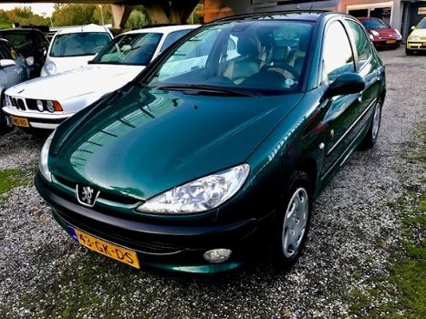 Peugeot 206 - 1.6-16V Roland G - 1