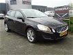 Volvo V60 - D3 164pk Automaat Navi Pdc v+a - 1 - Thumbnail