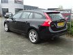 Volvo V60 - D3 164pk Automaat Navi Pdc v+a - 1 - Thumbnail