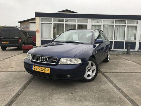 Audi A4 Avant - Clima/CruiseC/2.4 V6 Ambiente - 1