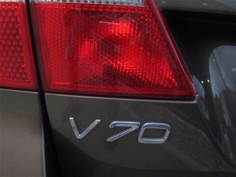 Volvo V70 - 1.6 D2 Summum Edition. Leer, Xenon, Navi, Memorie, Elekt achterklep, - 1