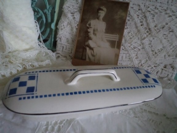 Brocante blauw wit kammenbakje Nimy Belgium - nr. 1