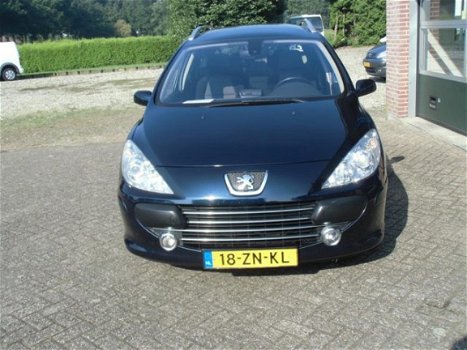 Peugeot 307 SW - 1.6 HDIF PREMIUM 7-Persoons - 1