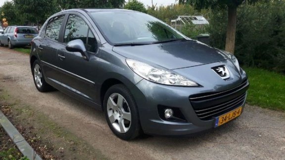 Peugeot 207 - 1.6 VTi Première cruise navigatie - 1