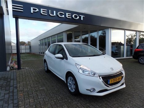 Peugeot 208 - 1.2 VTi 82PK 5D (104g) Envy - 1