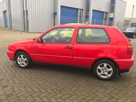 Volkswagen Golf - 1.8 GL Atlanta Comfort - 1