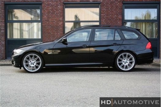 BMW 3-serie Touring - 318d High Executive - 1