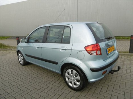 Hyundai Getz - 1.6i-16V GLS - 1