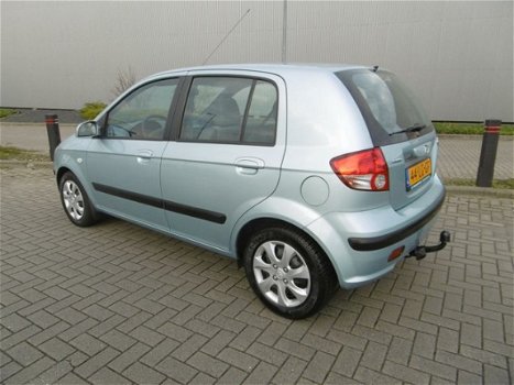 Hyundai Getz - 1.6i-16V GLS - 1