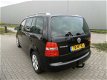 Volkswagen Touran - 2.0 TDI Highline - 1 - Thumbnail