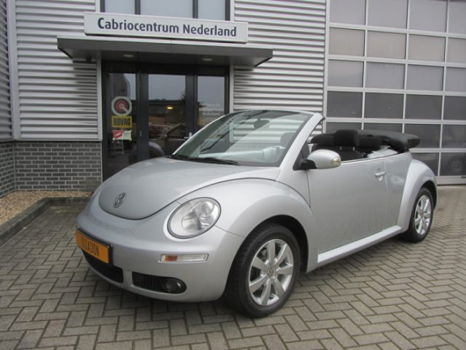 Volkswagen New Beetle Cabriolet - 1.6 (10 x beetle c. op voorraad) Highline - 1