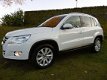 Volkswagen Tiguan - SPORT&STYLE/LEDER/NAVI/CAM/PARK-ASS./INR&GAR.MOG - 1 - Thumbnail