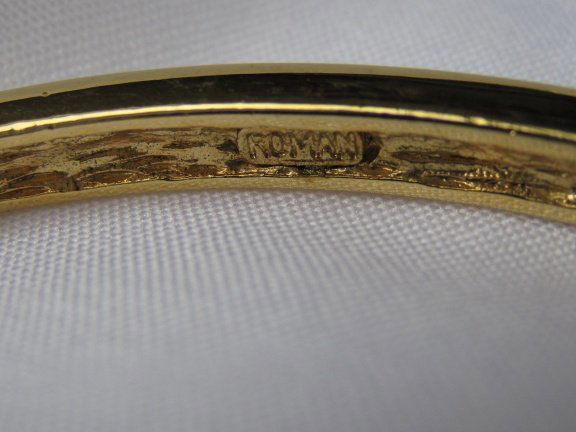 Armband Roman goudkleurig met swarovski kristal in doosje 5.8x4.8 cm - Afbeelding 6