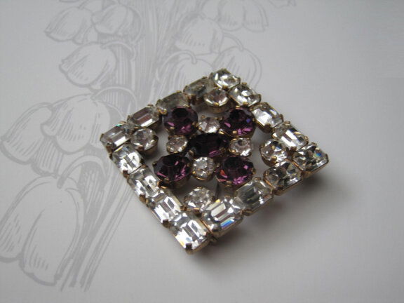 Broche bronskleurig punt care model met heldere en paarse kristal rijnstenen 5.5x5.3 cm - Afbeelding 2