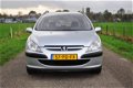 Peugeot 307 Break - 2.0-16V XS Pack luxe uitvoering, in zeer goede staat - 1 - Thumbnail