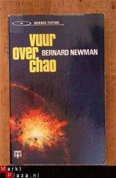 Bernard Newman - Vuur over Chao - 1
