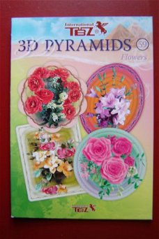 nr.59 TBZ Embroidery Piramide knipboekje [bloemen]