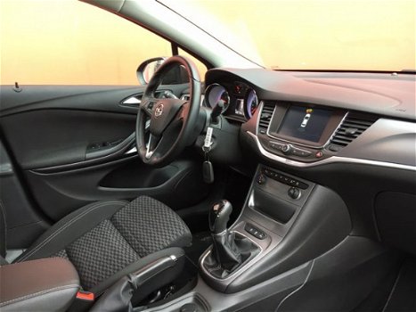 Opel Astra - 1.6 CDTI INNOVATION | Intelli-Link | Cruise | Pdc | Led | Lmv - 1