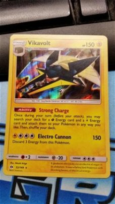 Vikavolt  52/149  Holo Sun & Moon