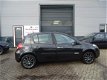 Renault Clio - UNIEK 1.2 TCE MET NIEUWE FABRIEKSMOTOR - 1 - Thumbnail