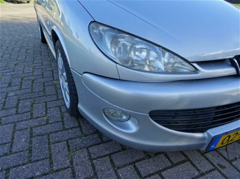 Peugeot 206 - 2.0 GRANDE TOURISME 16V - 1