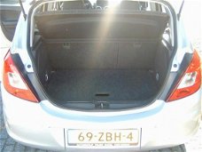 Opel Corsa - 1.4-16v AUTOMAAT - COSMO