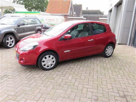 Renault Clio - 1.5 DCI PARISIENNE 85000km - 1