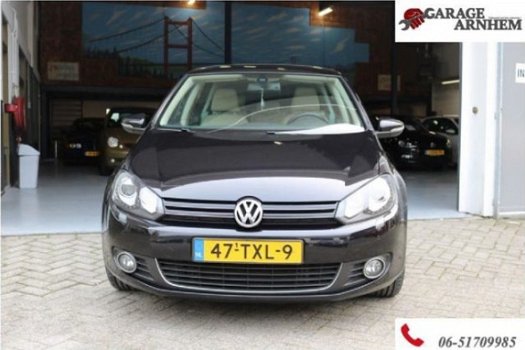 Volkswagen Golf - 1.2 TSI Highline BlueMotion - 1