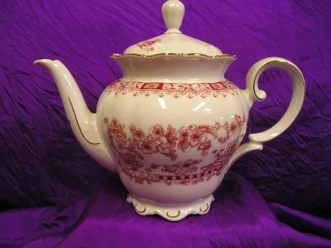 THERESIA servies van Seltmann-Weiden in rood. - 4