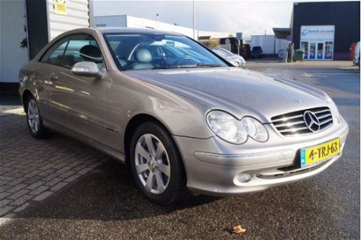 Mercedes-Benz CLK-klasse Coupé - 270 CDI Avantg. YOUNGTIMER AUTOM. LEDER/CRUISE - 1