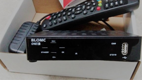 De nieuwe BLOMC One-C IPTV Box MET één jaar abonnement + 8000 TV zenders - 5