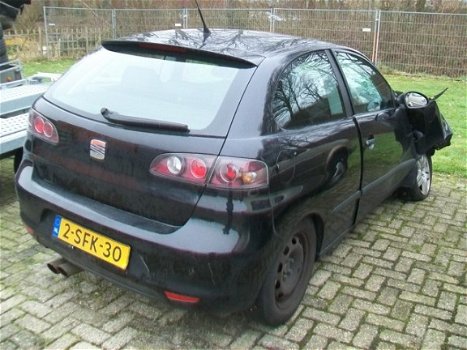 Seat Ibiza - 1.2-12V/Schade/Sloop (ook in onderdelen) - 1