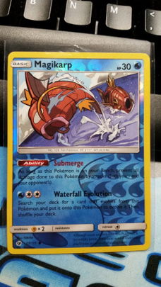 Magikarp  17/111  Common (reveres) Sun & Moon Crimson Invasion